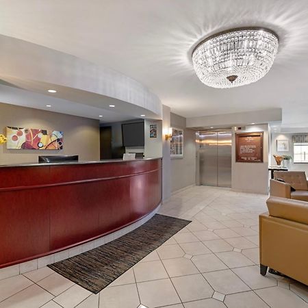 Best Western On The Avenue Buffalo Exteriör bild