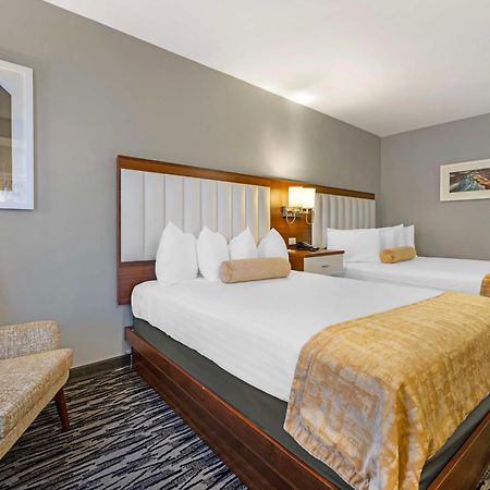 Best Western On The Avenue Buffalo Exteriör bild