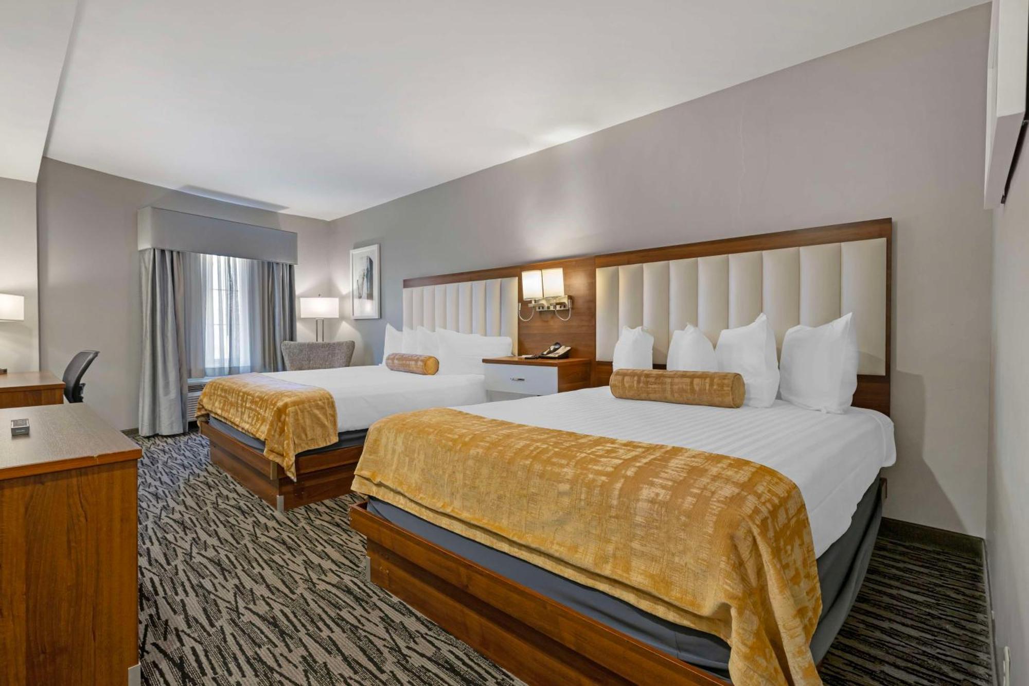 Best Western On The Avenue Buffalo Exteriör bild
